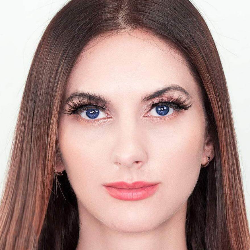 Magnetic Eyeliner & Eyelash Kit. Shop False Eyelashes on Mounteen. Worldwide shipping available.